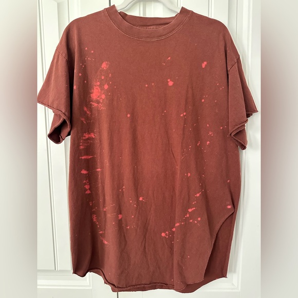 Pebby Forevee Tops - Pebby Forevee Basics Large Bleached Out Side Slit Tee in Color Brick red